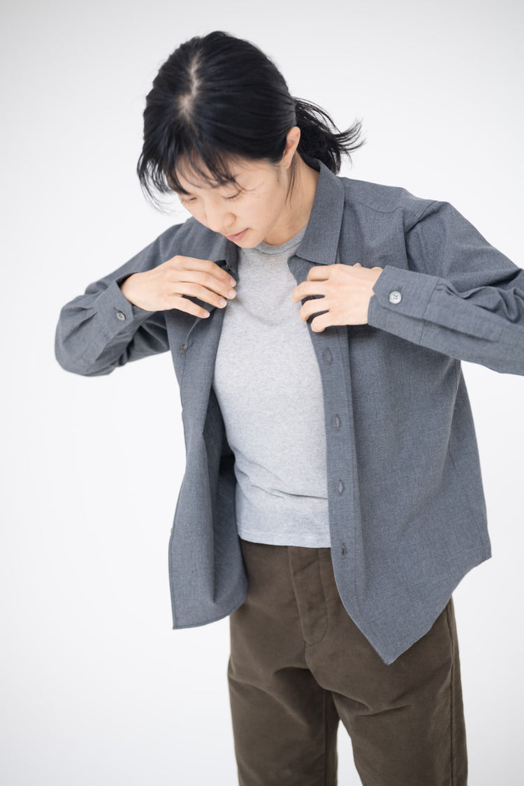 Button position shirt