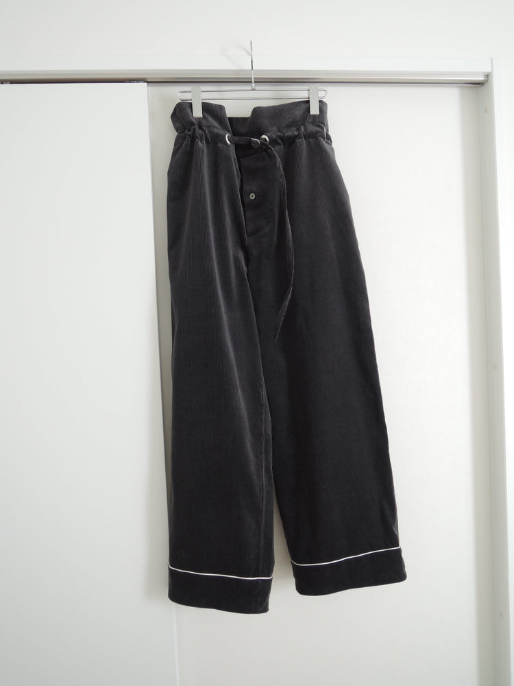 Extra waist pants