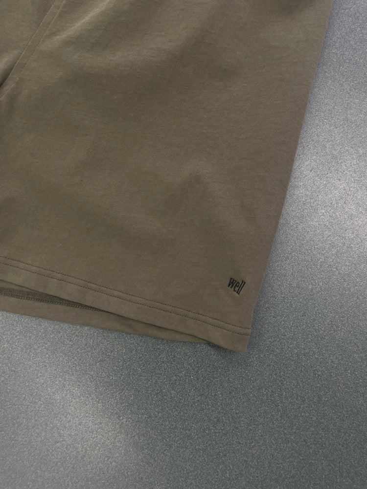 Tilted logo shorts